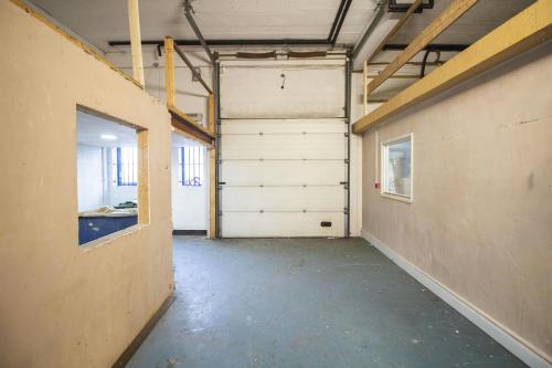 Unit 28, Cygnus Business Centre, Dalmeyer Road, Willesden, London, NW10
