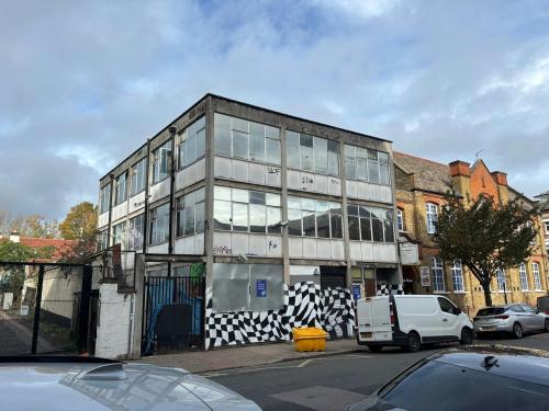 5 Elthorne Road, Holloway, London, N19