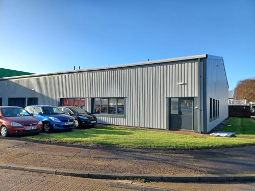Unit 2, Timberlaine Trading Estate, Decoy Road, Worthing, BN14