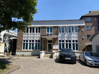 Osbourne House, Lower Teddington Road, Hampton Wick, Kingston Upon Thames, KT1