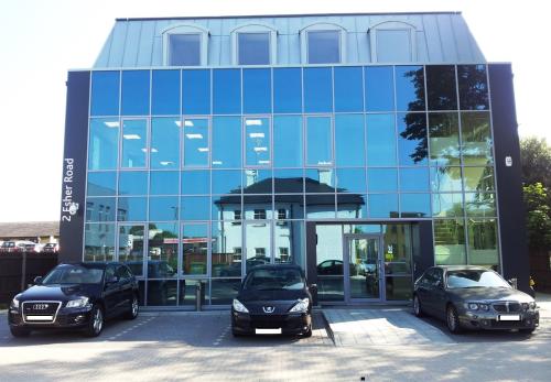 2 Esher Road, Hersham, Kingston Upon Thames, KT12