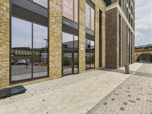 Unit 7 Higgs Yard, Herne Hill Road, Loughborough Junction, London, SE24