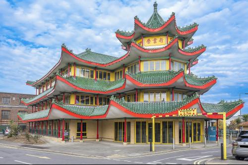 Unit 205 China House, 401 Edgware Road, Staples Corner, London, NW2