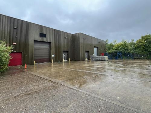 Units 1 & 2, Kiln Farm Trading Estate, Brunleys, Milton Keynes, MK11