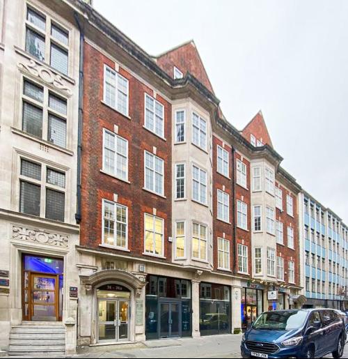 72 Margaret Street, Fitzrovia, London, W1W