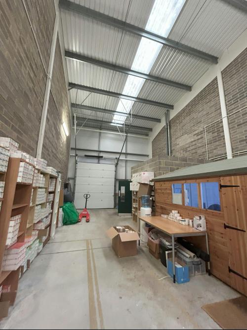 Unit 8 Pucklechurch Trading Estate, Beaufort Trade Park, Pucklechurch, BS16