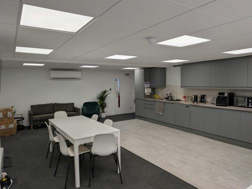 Unit 5, Mole Business Park, Randalls Road, Leatherhead, KT22