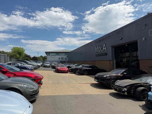 Unit 22, Cranborne Road, Potters Bar, EN6