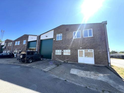 Unit 4 Prime Buildings, Daux Road, Billingshurst, RH14