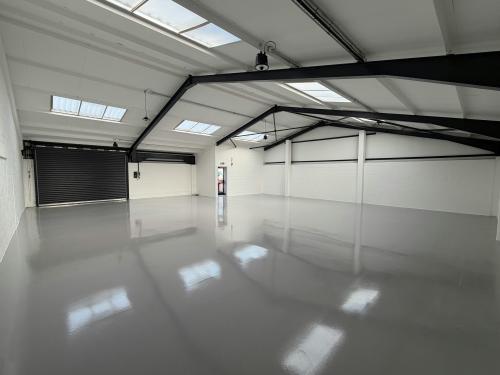 Unit 3, Ashford Industrial Estate, Shield Road, Ashford, TW15