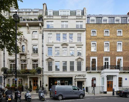 6 Cavendish Square, Marylebone, London, W1G