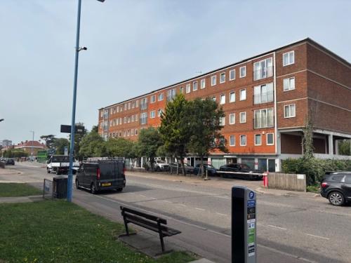 Hollies House, 230 High Street, Potters Bar, EN6