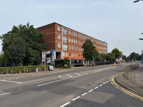 Hollies House, 230 High Street, Potters Bar, EN6