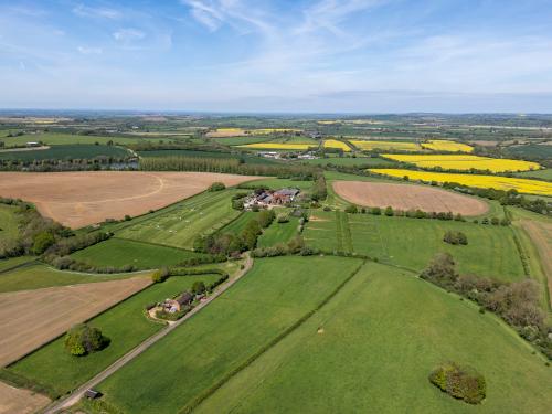 LOT 5 - Cropredy Lawn Farm, Cropredy, Banbury, OX17