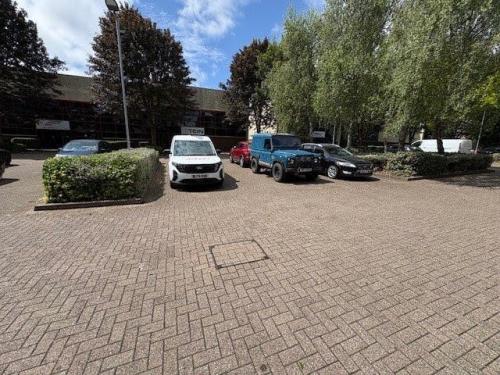Unit 12 Avant Business Centre, Denby West Industrial Estate, Milton Keynes, MK1