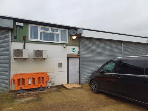 Unit 15, Blackmoor Business Park, New Road, Maulden, Bedford, MK45