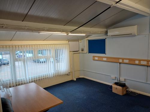 Unit 15, Blackmoor Business Park, New Road, Maulden, Bedford, MK45