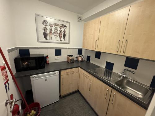 Hurricane Trading Estate, Avion Crescent, Colindale, London, NW9