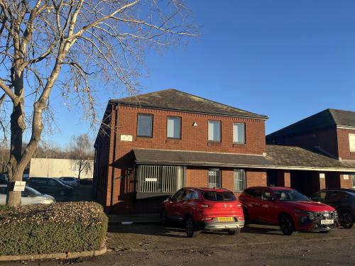 Unit 32, Cardiff Business Park, Lambourne Crescent, Cardiff, CF14