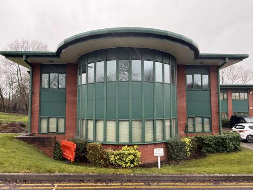 Unit 8, Ridgeway Office Park, Bedford Road, Petersfield, GU32