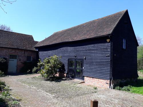 3 & 4 The Old Stables, Okewood Hill, Dorking, RH5