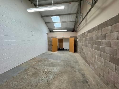 Alton West GF Elcot Mews, Off London Road, Marlborough, SN8