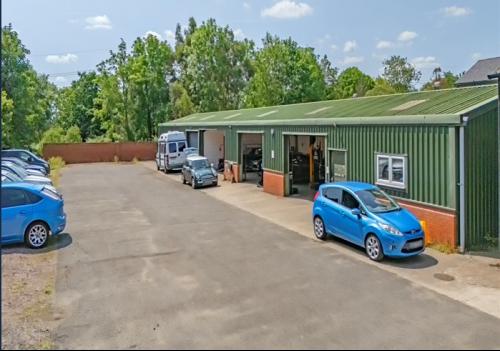 Fluxs Lane, Theydon Garnon, Epping, CM16