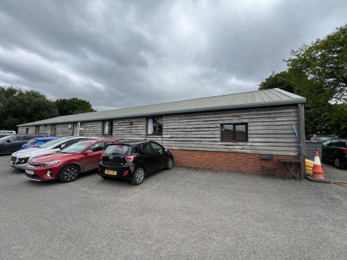 Unit 8 Suite 2 Silkstead Farm, Silkstead Lane, Hursley, Winchester, SO21