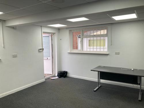 Unit 2i, Northlands Business Park, Bognor Road, Warnham, Horsham, RH12
