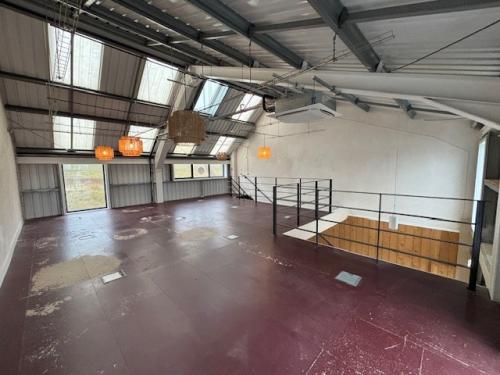 Unit 3 Ferry Wharf, Hove Enterprise Centre, Basin Road North, Portslade, Hove, BN41