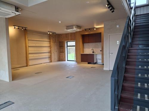 Unit 3 Ferry Wharf, Hove Enterprise Centre, Basin Road North, Portslade, Hove, BN41