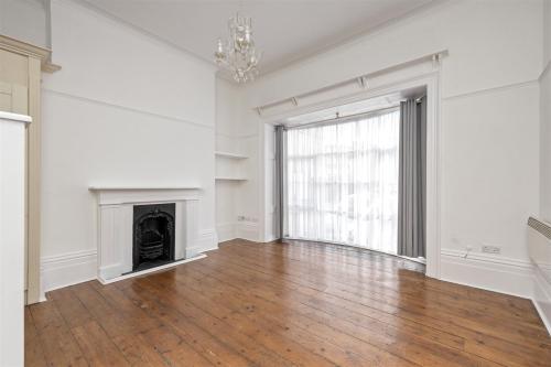 11 Cornfield Terrace, Eastbourne, BN21