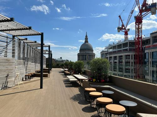 2 Gresham Street, City, London, EC2V
