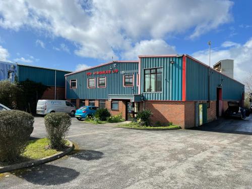 Aldermans Green Industrial Estate, Dutton Road, Coventry, CV2