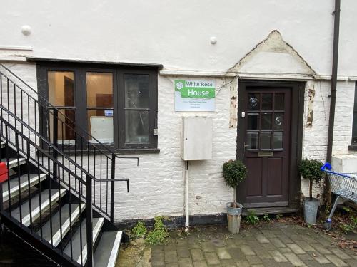 81, High Street, Ware, SG12
