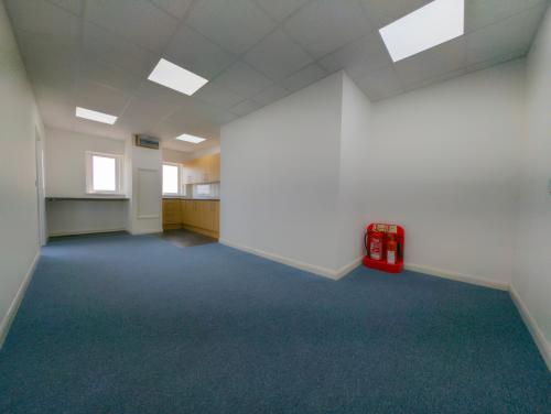 Jansel House, Hitchin Road, Luton, LU2