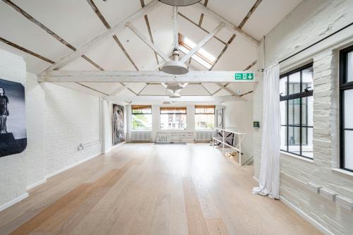 6 Sylvester Path, Hackney, London, E8