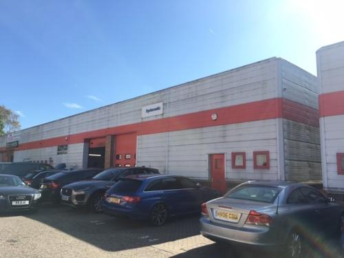 Unit D3, Raceview Business Centre, Hambridge Road, Newbury, RG14