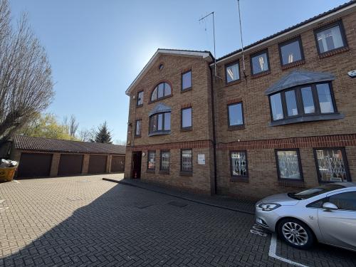 No.11, 58 Churchill Court, North Harrow, Harrow, HA2