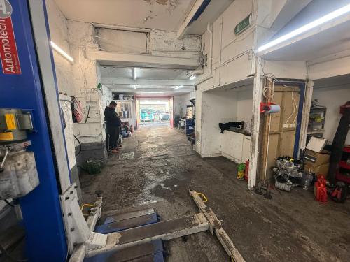 90 Goldstone Villas, Hove, BN3