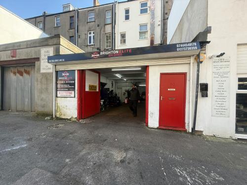 90 Goldstone Villas, Hove, BN3