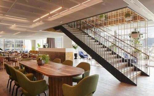 69 Old Broad Street, City, London, EC2M