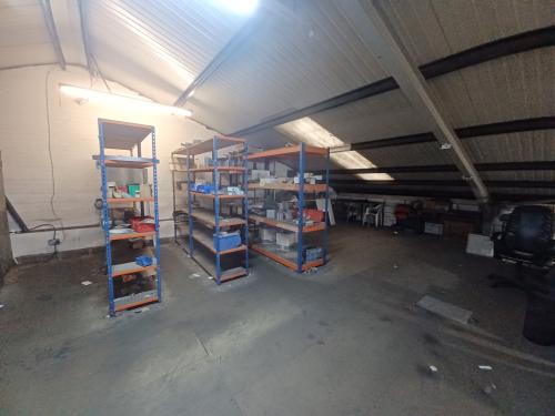 Unit 1, Waterside Park, Old Wolverton Road, Wolverton, Milton Keynes, MK12