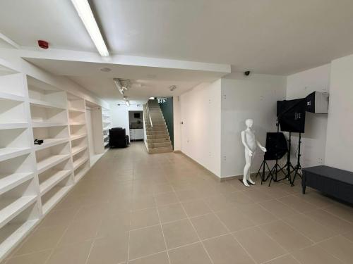 15 Umberson Street, Whitechapel, London, E1
