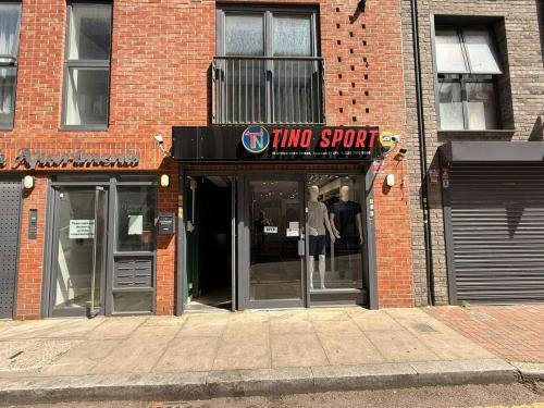 15 Umberson Street, Whitechapel, London, E1