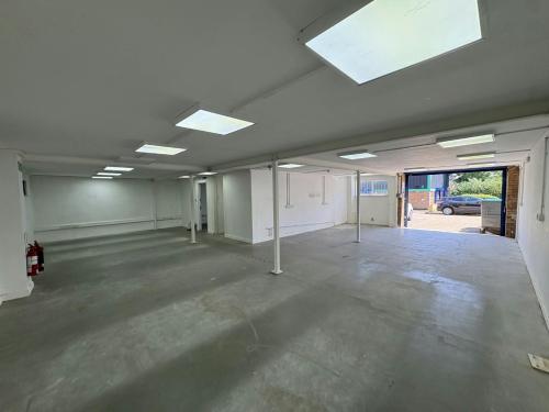 Colne Way Industrial Estate, 3 Colne Way Court, Watford, WD24