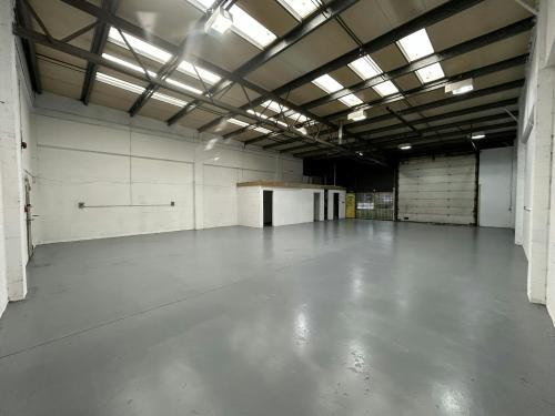 Unit 7, Ash Industrial Estate, Kembrey Park, Swindon, SN2