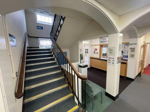 Retford Hospital, North Road, Retford, DN22