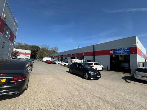 Wintonlea Industrial Estate, Monument Way West, Woking, GU21