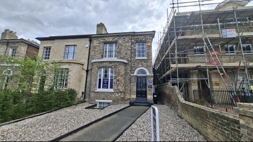 129 New London Road, Chelmsford, CM2
